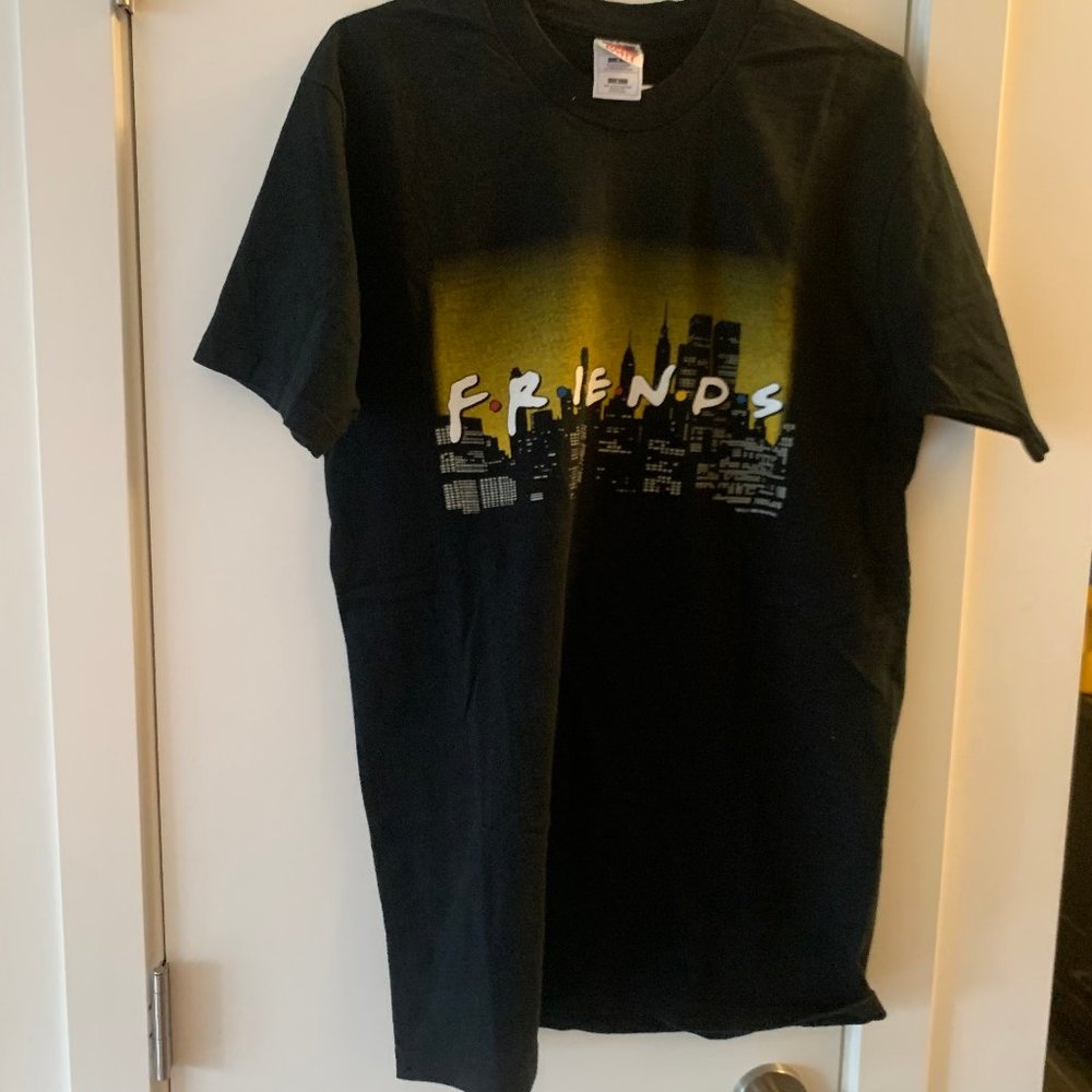 Vintage 90s Friends TV Show T-Shirt Size L Retro Sitcom Graphic Tee Preowned